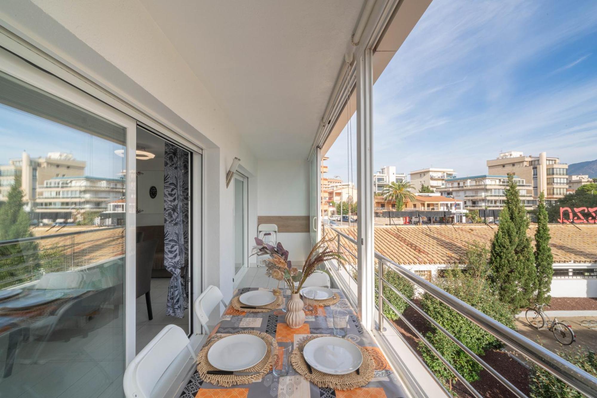Welhomy Magnifique Appartement Santa Margarida Roses Estany Luaran gambar
