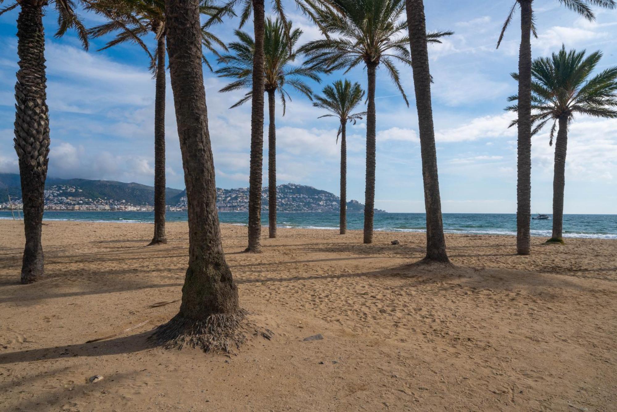 Welhomy Magnifique Appartement Santa Margarida Roses Estany Luaran gambar