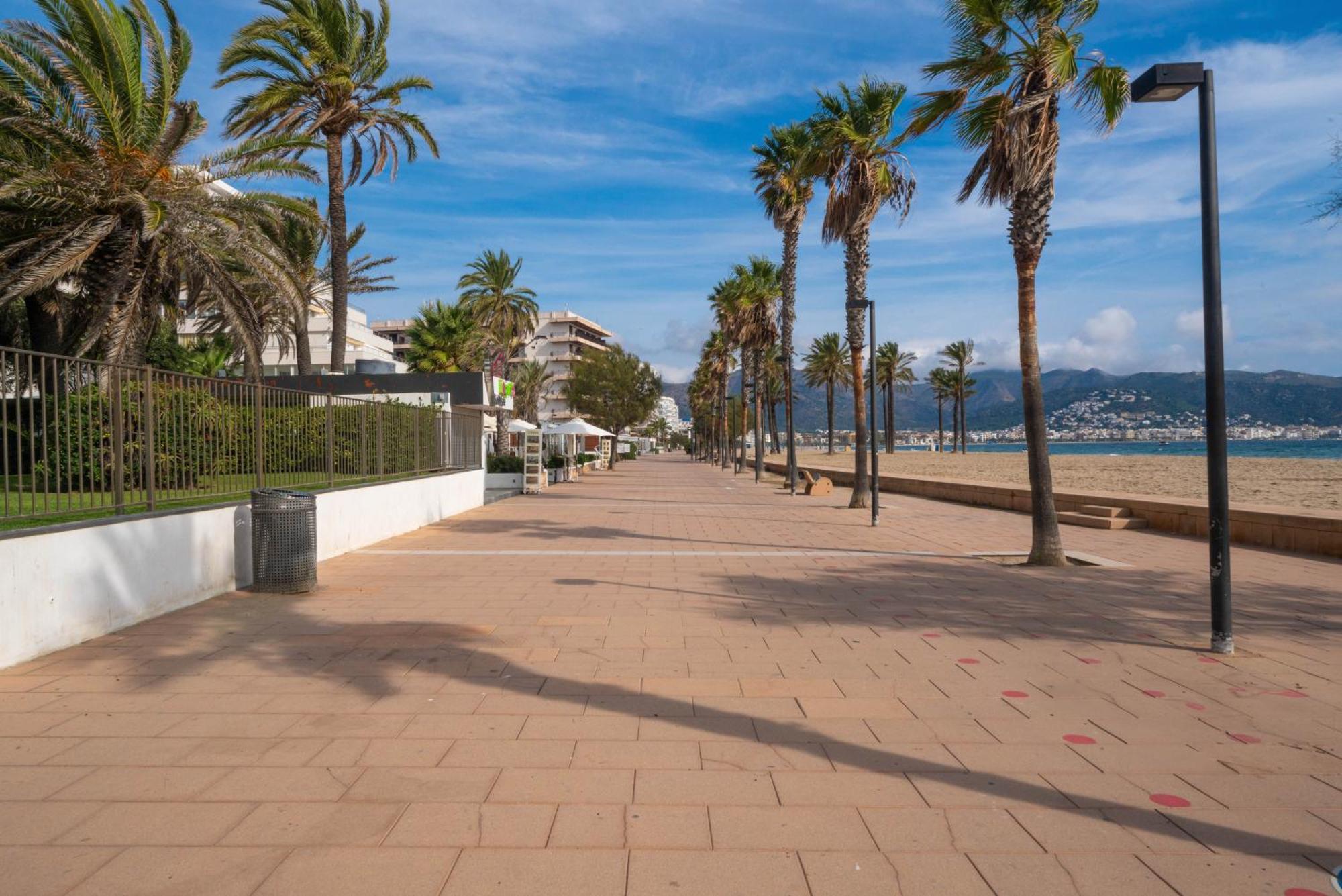 Welhomy Magnifique Appartement Santa Margarida Roses Estany Luaran gambar